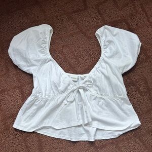 aritzia sunday best cropped blouse